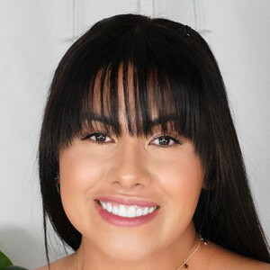 Fashionbycarol, 34 (YouTube-ster)