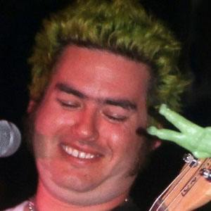Fat Mike, 58 (朋克歌手)