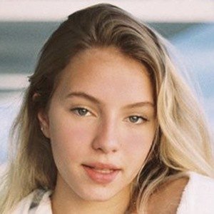 Fefe, 23 (TikTok Star)