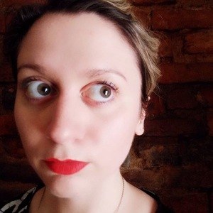 Felicia Ricci, 39 (Stage Actress)