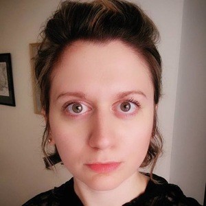 Felicia Ricci, 39 (Stage Actress)