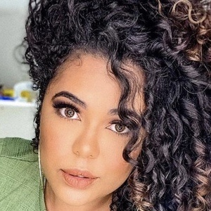 Fernanda Chaves, 38 (YouTube明星)