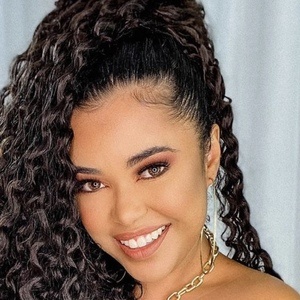 Fernanda Chaves, 38 (YouTube Star)