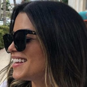 Fernanda Emen, 35 (Instagram Star)