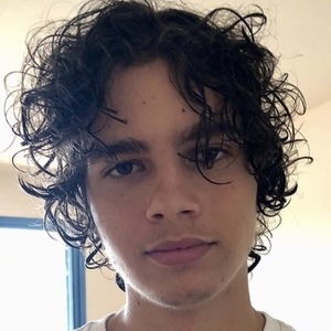 Fernando Boza, 21 (TV Schauspieler)