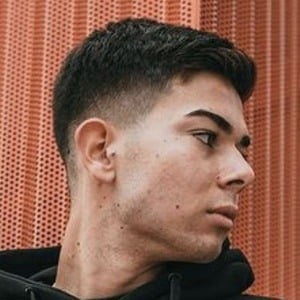 Fernando Coslada, 23 (TikTok明星)