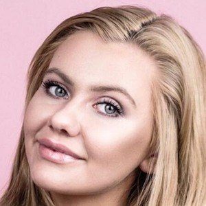 Fie Laursen, 27 (YouTube明星)