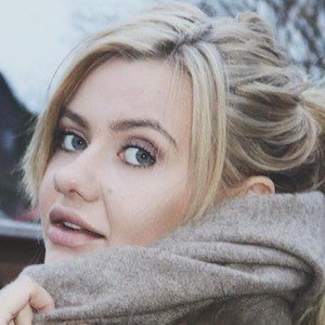 Fie Laursen, 27 (YouTube Star)