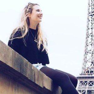 Fiona Kay, 37 (Blogger)