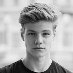 Florian Macek image 3