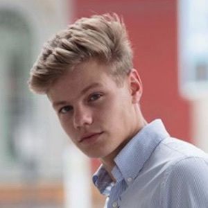 Florian Macek image 8