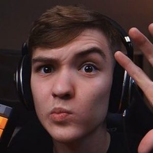 forealtwitch, 22 (TikTok Star)