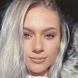 FoxKirsten, 27 (Star di YouTube)