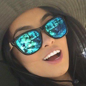 Franciele Medeiros, 36 (Star d'Instagram)