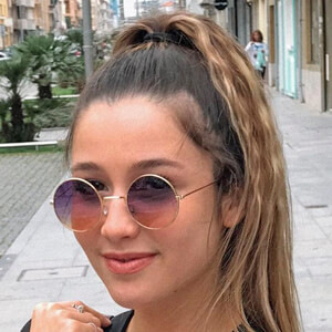 Francisca Azevedo, 26 (Instagram Star)