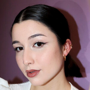 Francisca Azevedo, 26 (Instagram明星)