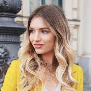 Franziska Elea, 32 (Blogger)