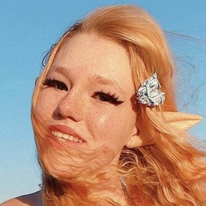 Freckled Zelda, 23 (TikTok Star)