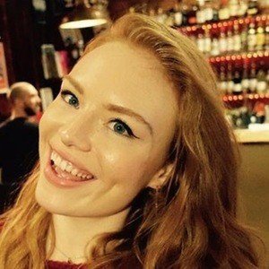 Freya Ridings, 31 (Artista Pop)