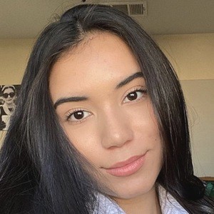 Frida Aguayo, 23 (Instagram Star)