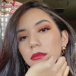 Frida Aguayo, 23 (Instagram Star)