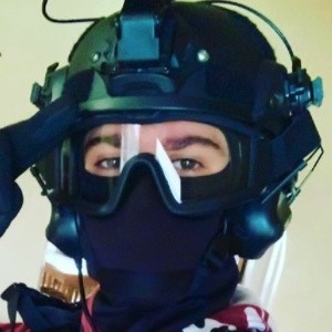 Frost Ops, 22 (TikTok Star)