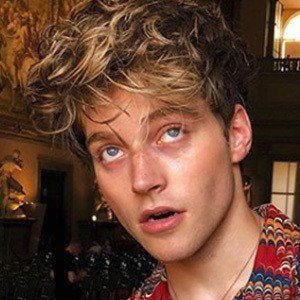 Froy Gutierrez, 27 (Ator de TV)