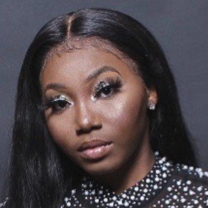 Fruit, 24 (YouTube明星)