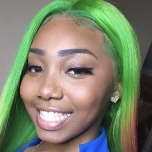 Fruit, 24 (YouTube明星)