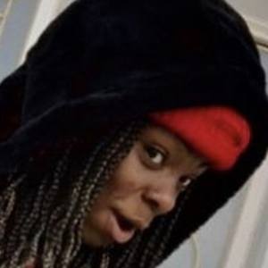 futurefamouskera, 21 (TikTok Star)