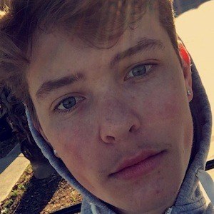 Fymbrandon, 24 (Estrella de Instagram)