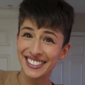 Gabby Eniclerico image 6