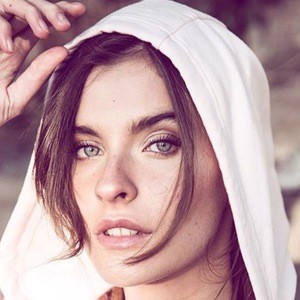 Gabi Fuentes image 4