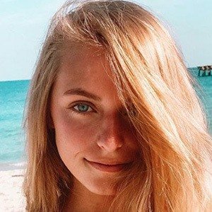 Gabi Fuller, 27 (Cheerleader)