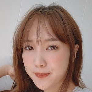 Gabie Kook, 37 (YouTube Star)