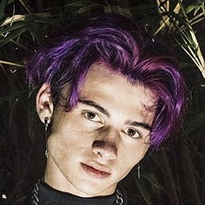 Gabriel Outen image 3