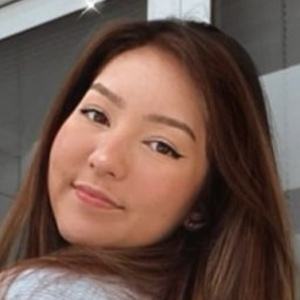 Gabriela Mayumi, 21 (YouTube Star)