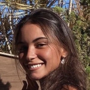 Gabriela Moura, 19 (TikTok Star)