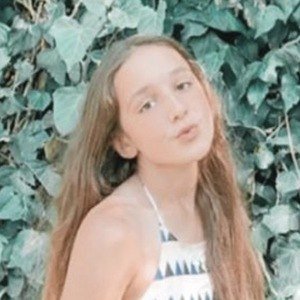 Gabriella Lewitton, 19 (Estrella de TikTok)