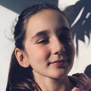 Gabriella Lewitton, 19 (TikTok明星)
