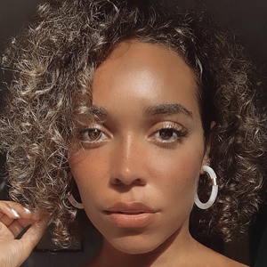 Gabriella Whiting image 6