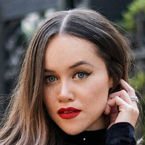 Gaby Cardenas Gomez, 37 (Instagram明星)