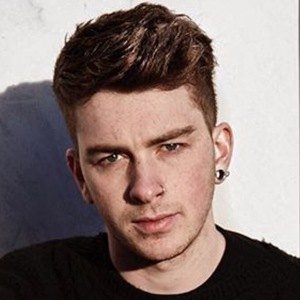 Gallucks, 33 (YouTube Star)