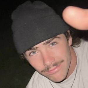 Garrett Casto image 3