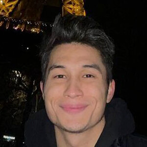 Gary Striewski, 38 (Sportscaster)