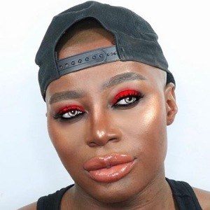 Gary Thompson, 35 (Instagram Star)