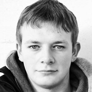 Gary Wales, 30 (电视演员)