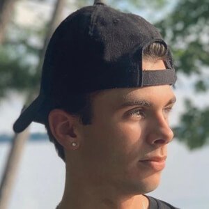 Gavin Minor image 5