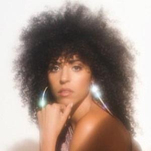 Gavin Turek image 3