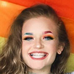 gear.boi.alibi, 23 (TikTok明星)